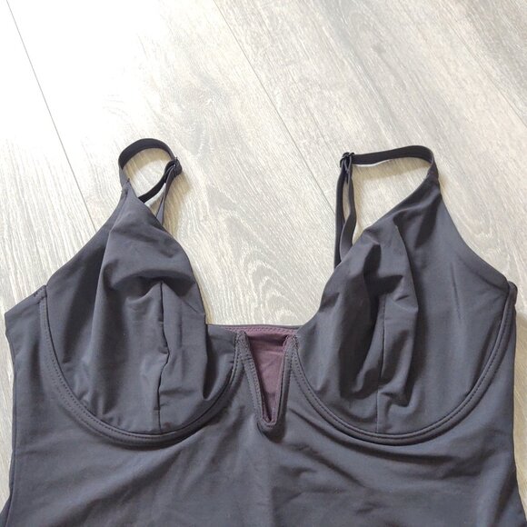 NWOT Popilush The Shapewear Notched V Underwire One Piece Swimsuit - Picture 3 of 8